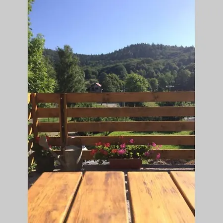 Sanmari_forest Chalet *